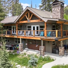 Silver Fork Chalet | 7BR Mountain Lodge + Hot Tub | Sleeps 15